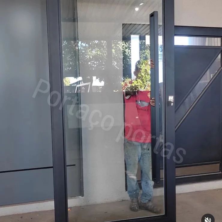 porta de acm instlada