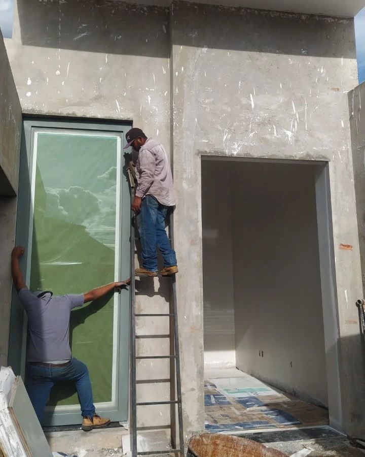 porta de acm instlada